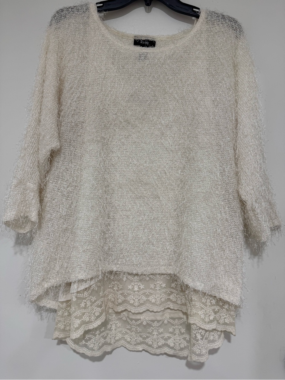 Alfani Cream Textured Knit Tunic with Lace Hem Sz M (E-34)